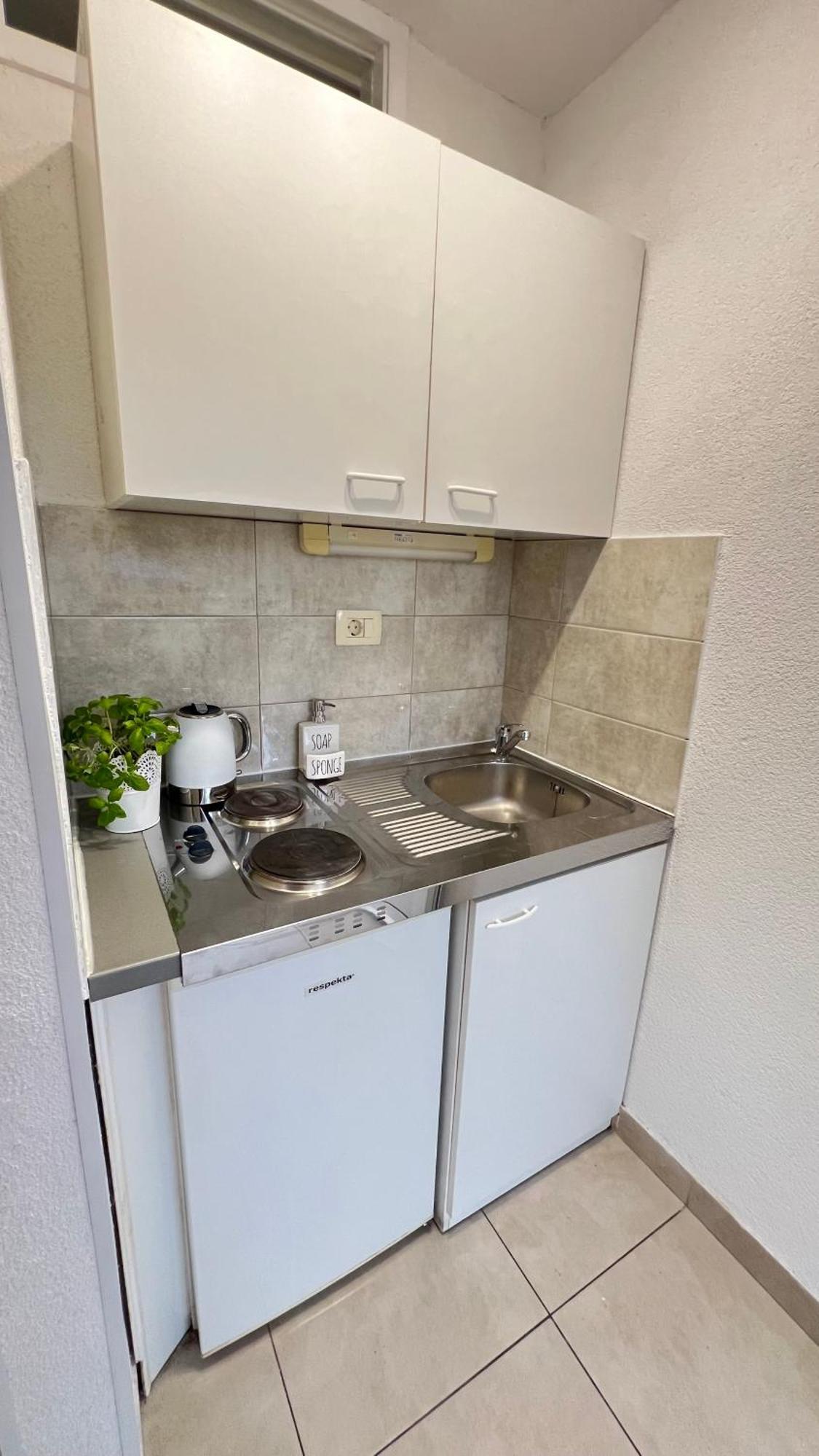 Apartmani Vela Makarska Exterior photo