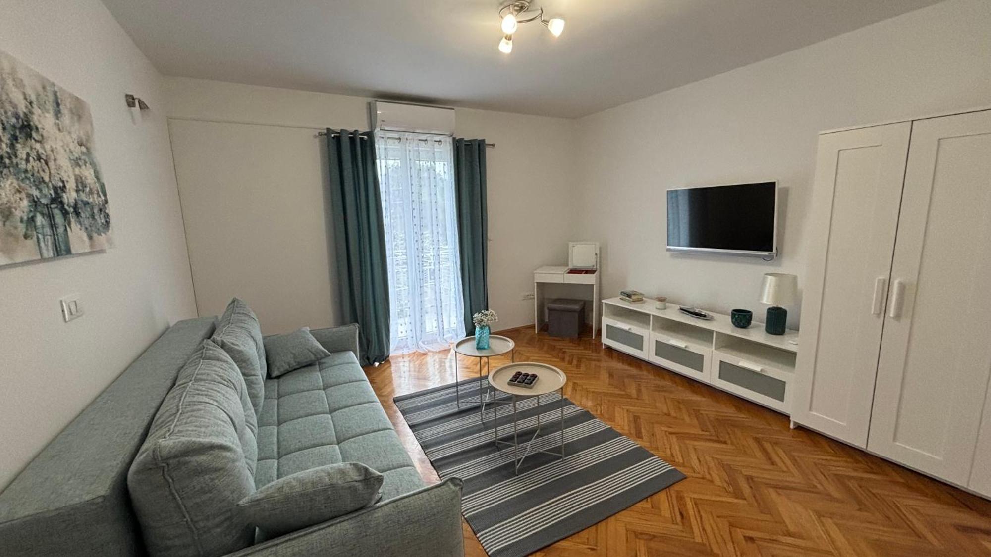 Apartmani Vela Makarska Exterior photo